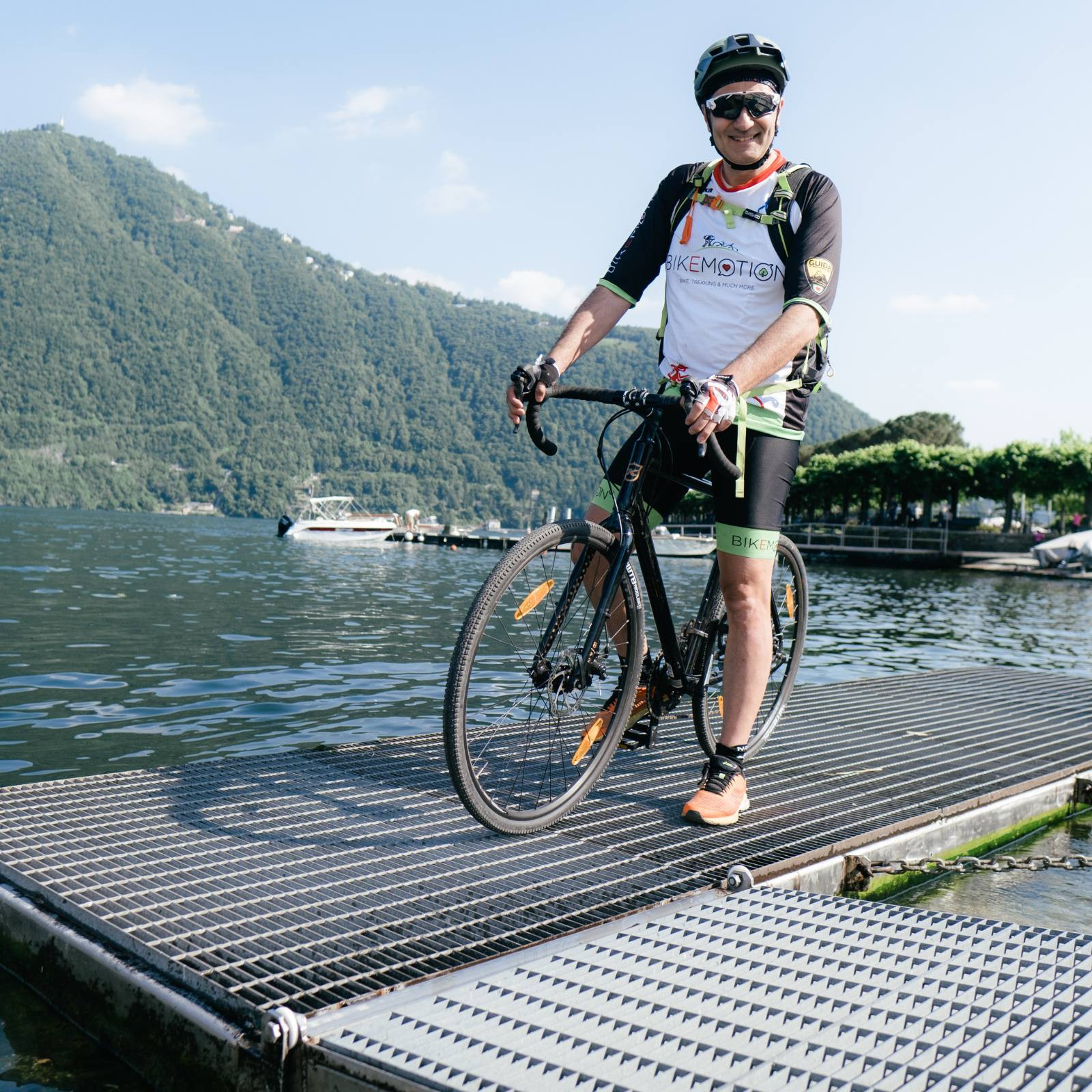 Cycling among the flavors and landscapes of Lake Como